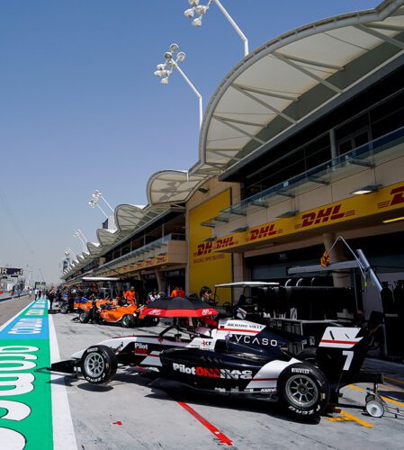 Sakhir, Bahrain: FIA F3 Races 01/02
